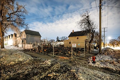 JOHN WOODS / FREE PRESS
Firefighters attended a fire in a vacant building at 414 Bannerman Monday, March 2, 2026. The building was demolished.
reporter: Malak