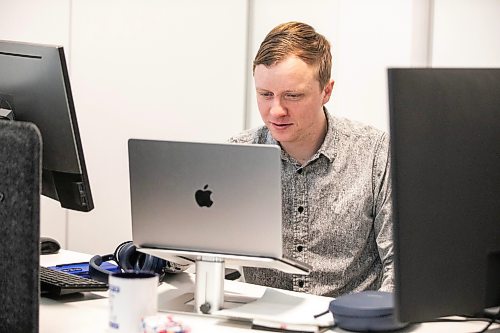 MIKAELA MACKENZIE / FREE PRESS
Hans Schreckenbach, research and development specialist, at CEMWorks on Friday, March 6, 2026.
For Aaron story.
Free Press 2026