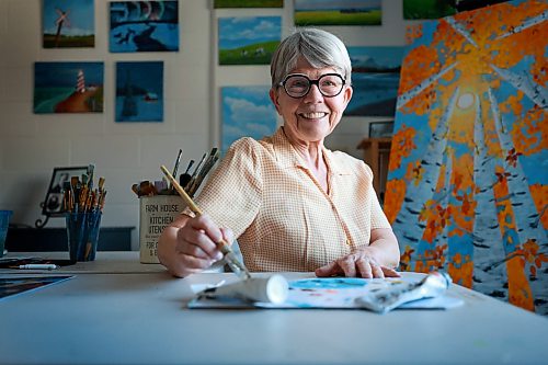 Ruth Bonneville Winnipeg Free Press
Feature Seniors - Terisa Taylor
Portrait of Terisa Taylor, artist and low-income senior working on one of her latest paintings in her suite Monday.
Taylor has to rigorously keep a close watch of her finances as her low income is made up of CPP, GIS and OAS. But, she has found joy, propose and fulfillment in her senior years through working on her art.
Story: Extended Feature. Struggling Seniors. How do low-income seniors, particularly those living alone, get by, day by day?
Reporter: Janine LeGal
Story publication date: Maybe this Saturday, March 7th, Scott Gibbons editor.
March 9th,, 2026