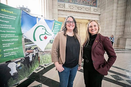 MIKAELA MACKENZIE / FREE PRESS
Mary-Jane Orr, general manager of Manitoba Beef & Forage Initiatives (left), and Karli Reimer, manager of outreach at Ducks Unlimited Canada, at the Manitoba Legislative Building on Monday, March 16, 2026.
For JS story.
Free Press 2026