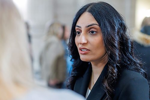 MIKE DEAL / FREE PRESS
Dr Deepa Singal, Science Director with Autism Alliance of Canada, speaks as supporters of The Autism Strategy Act gather in the Rotunda in the Manitoba Legislative Building.
Cindy Lamoureux, Liberal MLA for Tyndall Park, and supporters of The Autism Strategy Act, meet in the Rotunda at the Manitoba Legislative Building Tuesday morning.
Reporter: Gabrielle Piche
260317 - Tuesday, March 17, 2026.