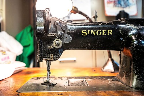 MIKAELA MACKENZIE / FREE PRESS
Dave Johnsonճ antique sewing machines on Tuesday, March 17, 2026.
For Dave story.
Free Press 2026