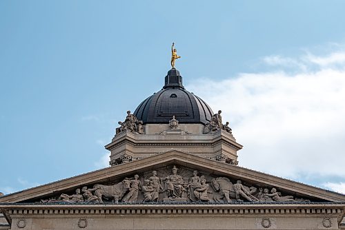 ALEX LUPUL / WINNIPEG FREE PRESS
The Golden Boy stands atop the Manitoba Legislative Building' in Winnipeg on Monday, July 5, 2021. It embodies the spirit of enterprise and eternal youth, and is poised atop the dome of the building.
Reporter: Ben Waldman