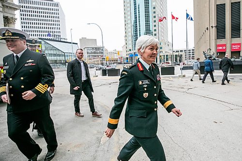 MIKAELA MACKENZIE / FREE PRESS
Chief of the Defence staff general Jennie Carignan walks outside of the Fairmont after speaking at a Winnipeg Chamber of Commerce luncheon on Wednesday, March 25, 2026.
For Aaron story
Free Press 2026