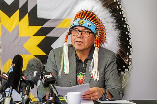 MIKE DEAL / FREE PRESS
Chief Dr. Stan Bird of Peguis First Nation calls for the immediate termination of the coordination agreement that governs child and family services (CFS) in his community, citing grave risks to the safety and well-being of children and families, during a press conference Friday morning at the Southern Chiefs’ Organization (SCO) offices.
Grand Chief of the Southern Chiefs' Organization (SCO), Jerry Daniels, was on hand to support Chief Dr. Stan Bird. 
Reporter: Nicole Buffie
251003 - Friday, October 03, 2025.