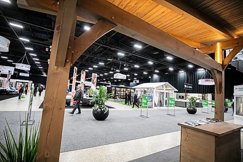 MIKAELA MACKENZIE / FREE PRESS
	
The Home and Garden Show at the RBC Convention Centre on Thursday, April 9, 2026.

Standup.
Free Press 2026