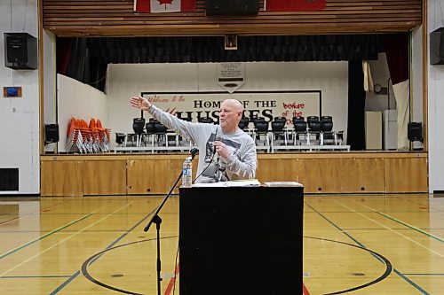 Fred Fox, older brother of Canadian icon Terry Fox, speaks to students during a presentation at Hamiota Collegiate Institute on Thursday. (Alex Lambert/The Brandon Sun)