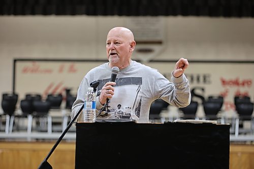 Fred Fox, older brother of Canadian icon Terry Fox, speaks to students during a presentation at Hamiota Collegiate Institute on Thursday. (Alex Lambert/The Brandon Sun)