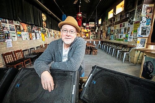 MIKAELA MACKENZIE / FREE PRESS
John Scoles at the High and Lonesome Club, which is celebrating its 25th anniversary, on Friday, April 10, 2026.
For Ben Waldman story.
Free Press 2026
