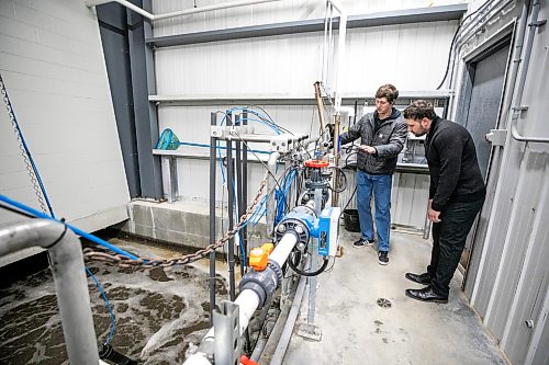 MIKAELA MACKENZIE / FREE PRESS
Tanner Devlin, process engineer at Nexom, gives a site overview of the new technology to Dave Harrison, RM of St. Paul utility supervisor, at at the East St. Paul Wastewater Treatment Facility on Thursday, April 16, 2026.
For Aaron story.
Free Press 2026
