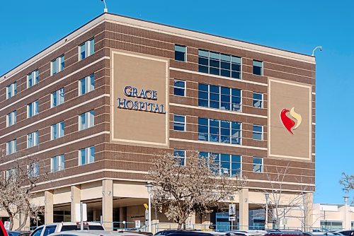 MIKE DEAL / WINNIPEG FREE PRESS
The Grace Hospital and Adult Emergency entrance at 300 Booth Drive.
231116 - Thursday, November 16, 2023.