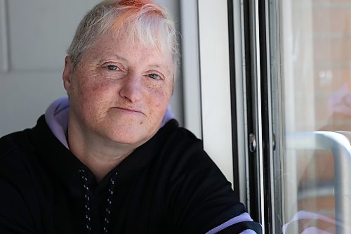Ruth Bonneville Free Press
LOCAL - crime line
Photo of Cindy Ritcher, who lives in an Elmwood apartment across the rear lane from where WPS executed a drug bust over the weekend. She is for the tipline
William Whyte Residents Association President Darrell Warren, who said the tipline has been very successful and is fielding multiple calls each day. He believes it is responsible for the shuttering of four known drug houses in the area, and has provided residents with the ability to fight back against crime in the neighbourhood.
See story by Tyler
April 27th, 2026