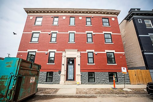 MIKAELA MACKENZIE / FREE PRESS
A new transitional housing complex at 480 Young Street on Thursday, April 30, 2026.
For Scott story.
Free Press 2026