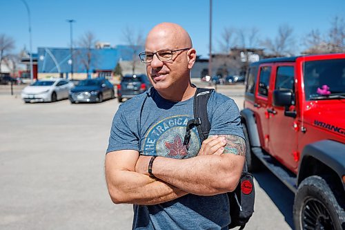 MIKE DEAL / FREE PRESS
Derek Ethier a member of the Planet Fitness at 200 Meadowood Drive, Unit 1, talks about locker security at the facility.
Reporter: Chris Kitching
260501 - Friday, May 01, 2026.