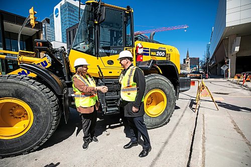 MIKAELA MACKENZIE / FREE PRESS
Mayor Scott Gillingham and councillor Janice Lukes announce this summer’s road construction projects on Friday, May 8, 2026.
For Tyler story.
Free Press 2026
