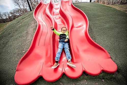 MIKAELA MACKENZIE / FREE PRESS
	
Tatum Genaille, five, plays on a slide at The Forks on Monday, May 11, 2026.

Standup.
Free Press 2026