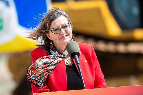 MIKAELA MACKENZIE / FREE PRESS
Councillor Janice Lukes speaks at the sod-turning for the new South Winnipeg recreation centre on Thursday, May 21, 2026.
For Malak story.
Free Press 2026