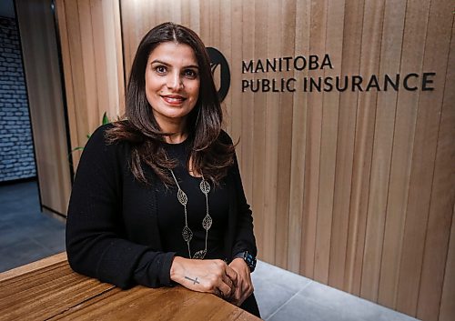 JOHN WOODS / WINNIPEG FREE PRESS
Satvir Jatana, new president and CEO of Manitoba Public Insurance (MPI), is photographed at MPI’s headquarters Tuesday, February 6, 2024.
Reporter: ?