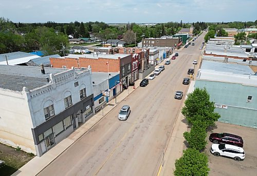 29052026
Main Street in Carberry on Friday.
(Tim Smith/The Brandon Sun)