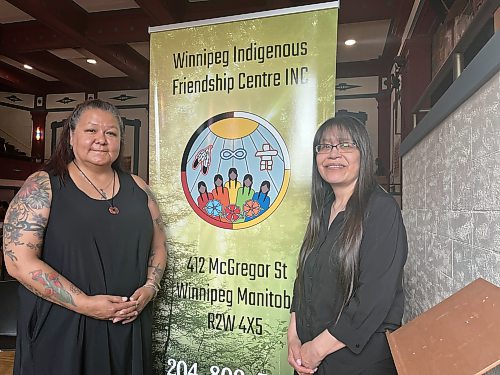 MALAK ABAS / FREE PRESS
Winnipeg Indigenous Friendship Centre program co-ordinator Melanie McKay (left) and senior program facilitator Grace Wavy at the North End Neighbours Culture Fest Saturday afternoon.