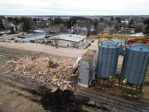 A drone shot following the toppling of the Austin grain elevator. Smith photographed the controlled demolition in April using a camera and his drone. (Tim Smith/The Brandon Sun)
