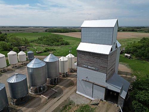 03062026
The Bradwardine elevator, photographed on June 2, 2026, is one of increasingly few wooden grain elevator’s left in Manitoba.
(Tim Smith/The Brandon Sun)