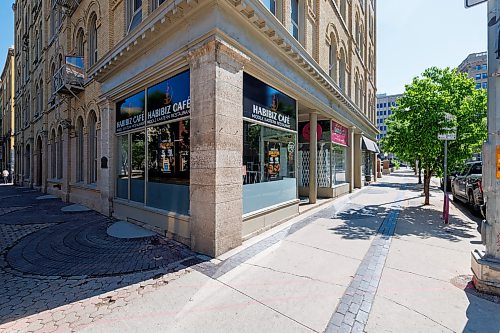 MIKE DEAL / FREE PRESS
Brothers Sammy and Ali Zeid are putting the final touches on their second Habibiz Cafe at 225 McDermot Avenue in the Exchange District.
Reporter: Aaron Epp
260604 - Thursday, June 04, 2026.