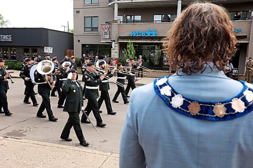 11062026
The Royal Canadian Artillery Band from Edmonton marches past Brandon Mayor Jeff Fawcett during the Freedom of the City ceremony in front of Brandon City Hall on 9th Street on Thursday morning.
(Tim Smith/The Brandon Sun)