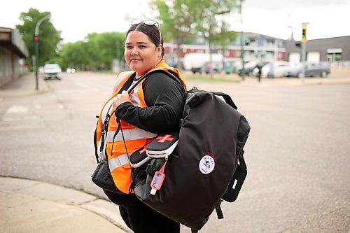 11062026
Brandon Bear Clan Supervisor Jade Gamblin outside the Brandon Friendship Centre on Princess Avenue on Thursday morning.
(Tim Smith/The Brandon Sun)
