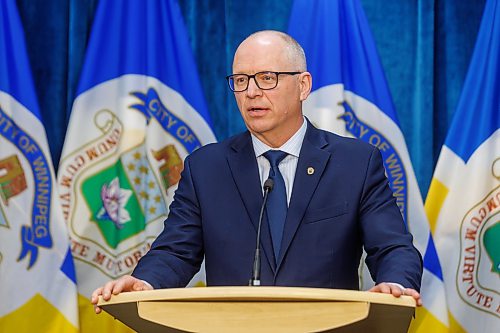 MIKE DEAL / FREE PRESS
Mayor Scott Gillingham speaks to reporters at City Hall Thursday afternoon.
Reporter: Nicole Buffie
260326 - Thursday, March 26, 2026.
