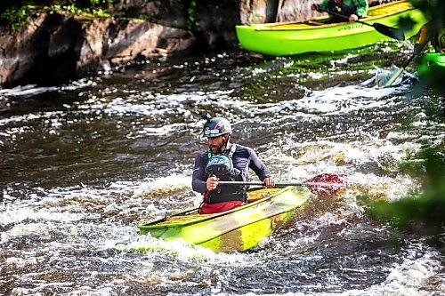 MIKAELA MACKENZIE / FREE PRESS
Garrett Fache plays in a rapid on the lower Bird River on Tuesday, June 16, 2026.
For photo page.
Free Press 2026
