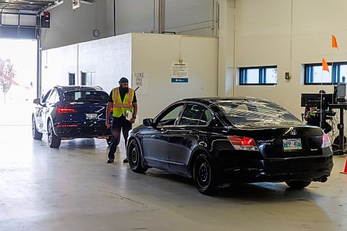 MIKE DEAL / FREE PRESS
Estimators examine vehicles for hail damage.
John Bowering, Vice President and Chief Claims Officer talks to media about MPI’s dedicated Hail Response Centre located at its Gateway Service Centre, 40 Lexington Park, while clients arrive for their appointments Thursday morning.
MPI says this is one of the largest claims events in its history. 
Reporter: Chris Kitching
260618 - Thursday, June 18, 2026.
