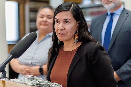 MIKE DEAL / FREE PRESS
Associate Chief Judge of reconciliation, Jerilee Ryle, speaks during the announcement.
Justice Minister Matt Wiebe and Chief Judge Ryan Rolston, provincial court of Manitoba, announce that Judge Jerilee Ryle has been appointed Manitoba’s first associate chief judge of reconciliation, during a press conference in the Grand Law Library at 408 York Ave, Friday morning.
Other vip’s in attendance were Mike Moroz, Minister of Innovation and New Technology, Melissa Brown, Justice Manager at MKO, and Crystal Brown, Director of Justice and Rights SCO.
Reporter: Dean Pritchard
260619 - Friday, June 19, 2026.