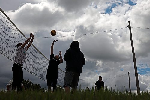 18062026
Sioux Valley Dakota Nation members play volleyball during Indigenous Peoples Day celebrations at the community on Friday. The celebrations included live entertainment, a talent show, games, sports, a barbecue supper, and a mini competition powwow, among other festivities. Indigenous Peoples Day is Sunday, June 21 with local celebrations at the Riverbank Discovery Centre. (Tim Smith/The Brandon Sun)