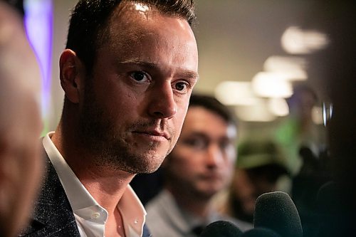 MIKAELA MACKENZIE / FREE PRESS
	
Jonathan Toews announces his retirement at the Jonathan Toews Sportsplex on Friday, June 19, 2026.

For sports story.
Free Press 2026