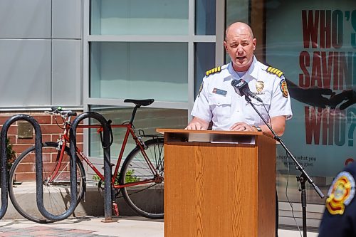 MIKE DEAL / FREE PRESS
Chief of Fire Paramedic Service Christian Schmidt speaks during the event.
To kickoff the SIRENS FOR LIFE campaign blood donation drive, members of the WFPS take the time to donate Monday afternoon.
During the kickoff event which took place in front of Canadian Blood Services at 777 William Avenue, Chief of Police Gene Bowers, Chief of Fire Paramedic Service Christian Schmidt, RCMPs Derek Inglis, Aide-de-Camp for Lt.-Gov. Anita Neville, and Paramedic Jamie McClintock spoke about the importance of donating blood.
Reporter: Maggie Macintosh
260622 - Monday, June 22, 2026.