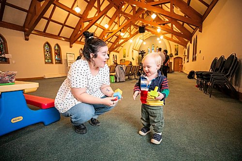 MIKAELA MACKENZIE / FREE PRESS
Karlee MacDonald and her one-year-old son, Callahan MacDonald, play before a media event announcing plans to turn Churchill Park United Church into South Osborne Commons (a childcare centre and community space) on Tuesday, June 23, 2026.
For Nicole story.
Free Press 2026
