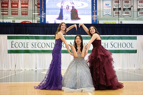 24062026
Graduates take part in the grand march after École Secondaire Neelin High School’s 2026 convocation at the Brandon University Healthy Living Centre on Wednesday.
(Tim Smith/The Brandon Sun)