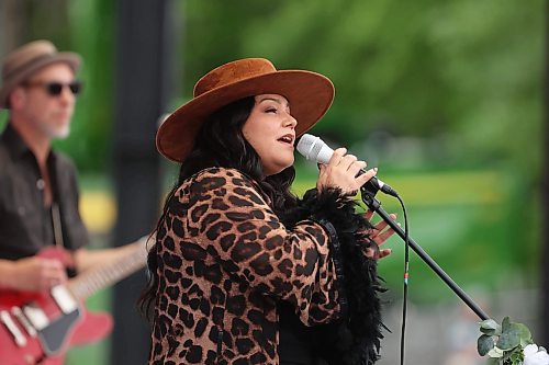 26062026
Canadian country and Americana singer Jade Turner warms up the crowd while performing with her band on the main stage during Dauphin’s Countryfest 2026 on Friday evening.
(Tim Smith/The Brandon Sun)