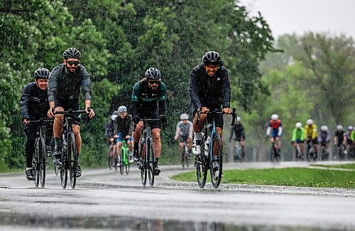 JOHN WOODS / FREE PRESS
Cyclists head out on a 126km Terry Fox Foundation Ride For Hope from Assiniboine Park Sunday, June 28, 2026. 

reporter: standup