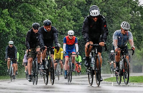 JOHN WOODS / FREE PRESS
Cyclists head out on a 126km Terry Fox Foundation Ride For Hope from Assiniboine Park Sunday, June 28, 2026.
reporter: standup