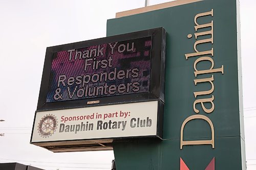 02072026
A sign outside the Dauphin City Hall thanks first responders and volunteers who have helped with flood relief efforts this week.
(Tim Smith/The Brandon Sun)