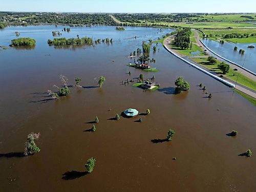 12072026
Dinsdale Park along First Street North in Brandon is almost completely submerged by flood water on Sunday. (Tim Smith/The Brandon Sun)