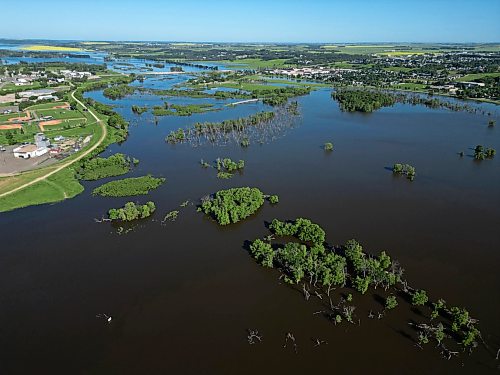 12072026
Flood water from the Assiniboine River much of the land adjacent to the river through Brandon on Sunday. (Tim Smith/The Brandon Sun)