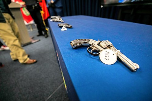 MIKAELA MACKENZIE / FREE PRESS
Seized guns on exhibit at the RCMP headquarters on Monday, July 13, 2026.
For Tyler story.
Free Press 2026