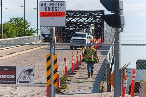 MIKE DEAL / FREE PRESS
Work continues on the removal of the Arlington Street Bridge.
260714 - Tuesday, July 14, 2026.