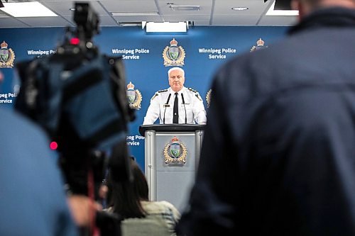 MIKAELA MACKENZIE / FREE PRESS
Winnipeg Police Service deputy chief George Labossiere speaks to the media about a police shooting on Tuesday, July 14, 2026.
For Scott story.
Free Press 2026