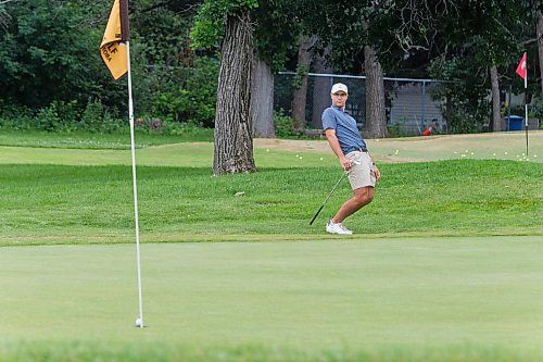 MIKE DEAL / FREE PRESS
Neill Rory on the 18th green leading up to winning the Nott Autocorp Men’s Amateur Championship at the St. Boniface Golf Club Wednesday afternoon.
Reporter: Ken Wiebe
260715 - Wednesday, July 15, 2026.
