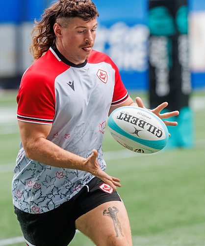MIKE DEAL / FREE PRESS
Team captain, Andrew Quattrin, catches the ball during practice.
Members of Canada’s Men's Rugby Team take part in the Captain's Run Friday morning at Princess Auto Stadium ahead of their World Rugby Nations Cup match against Zimbabwe on July 18th.
Reporter: Josh Frey-Sam
260717 - Friday, July 17, 2026.