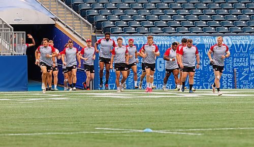 MIKE DEAL / FREE PRESS
Members of Canada’s Men's Rugby Team take part in the Captain's Run Friday morning at Princess Auto Stadium ahead of their World Rugby Nations Cup match against Zimbabwe on July 18th.
Reporter: Josh Frey-Sam
260717 - Friday, July 17, 2026.